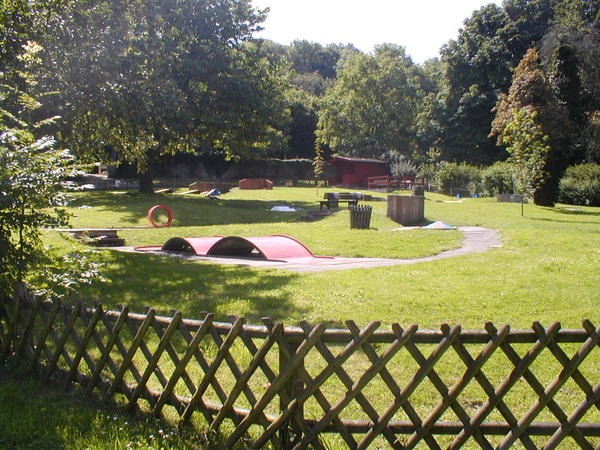 Minigolfanlage im Klosterpark Lamspringe